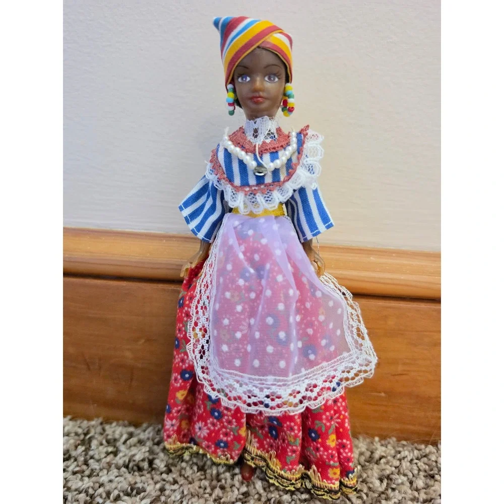Vintage Rexard Miss St Maarten‎ West Indies Collectors Costume Doll Souvenir Box